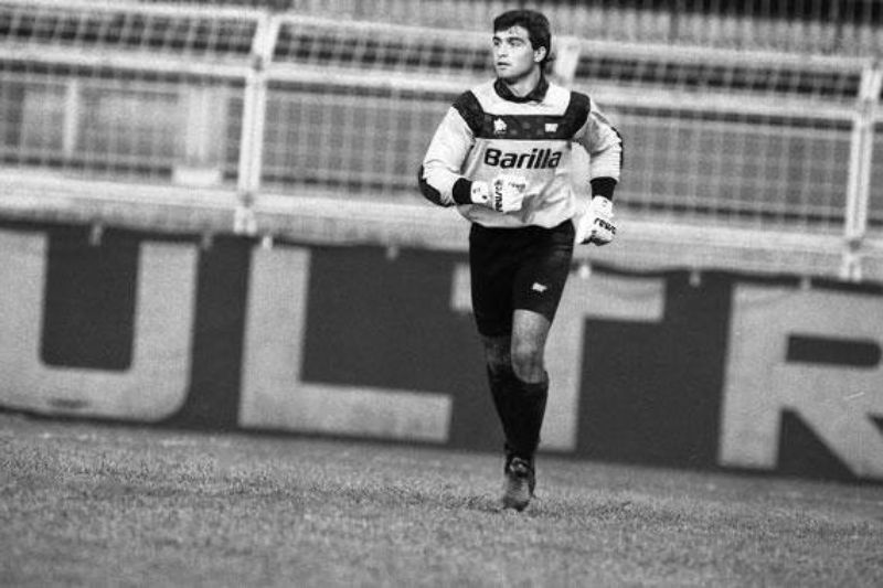 Tiểu sử Andzhelo Perutstsi – Cầu thủ bóng đá xuất sắc người Ý